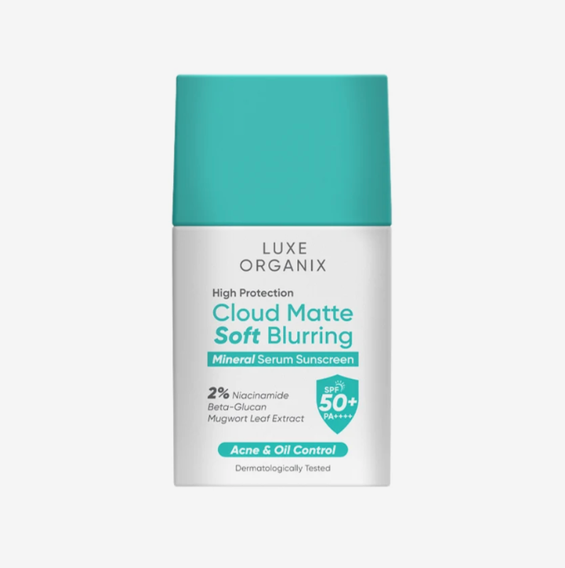 Luxe Organix High Protection Cloud Matte Soft Blurring Mineral Serum
Sunscreen SPF50+ PA++++
