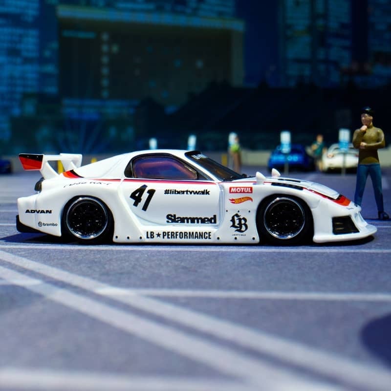 Hot Wheels® Elite 64™ Mazda RX-7 Liberty Walk - Compra Internacional