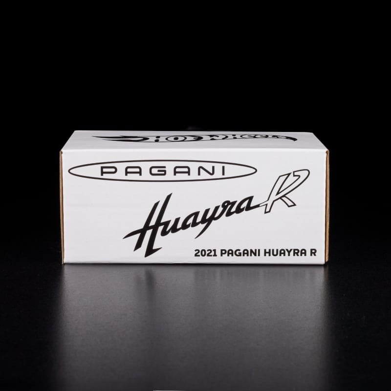 Hot Wheels® Red Line Club™ '21 Pagani Huayra R - Compra Internacional
