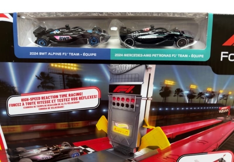 PISTA HOTWHEELS - PISTA DE SALIDA - FORMULA 1 - 2 AUTOS - 1 METRO DE LARGO