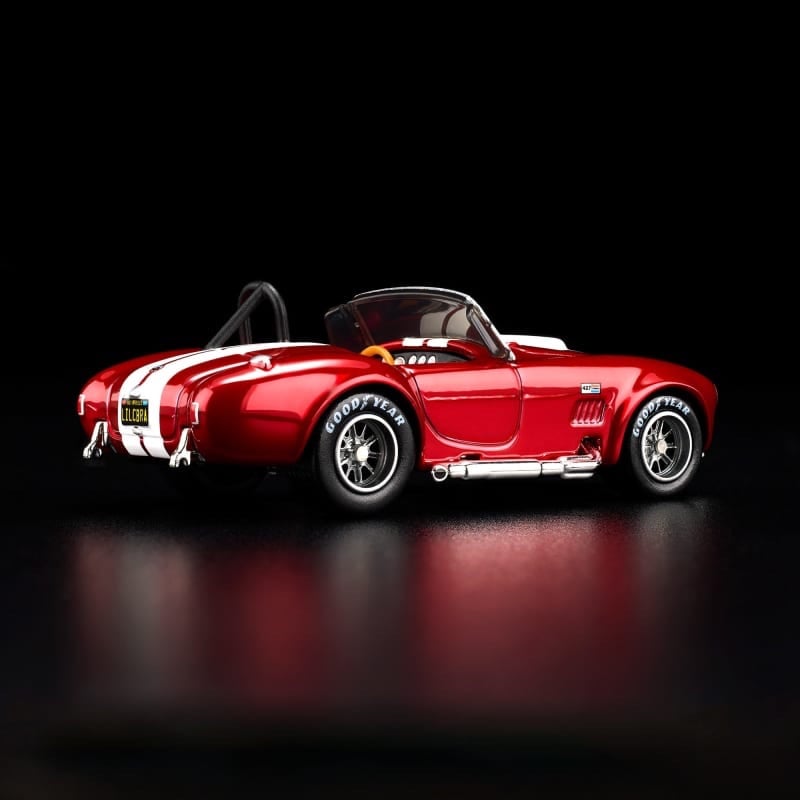 Hot Wheels® Red Line Club™ 1965 Shelby Cobra 427 S/C - Compra Internacional
