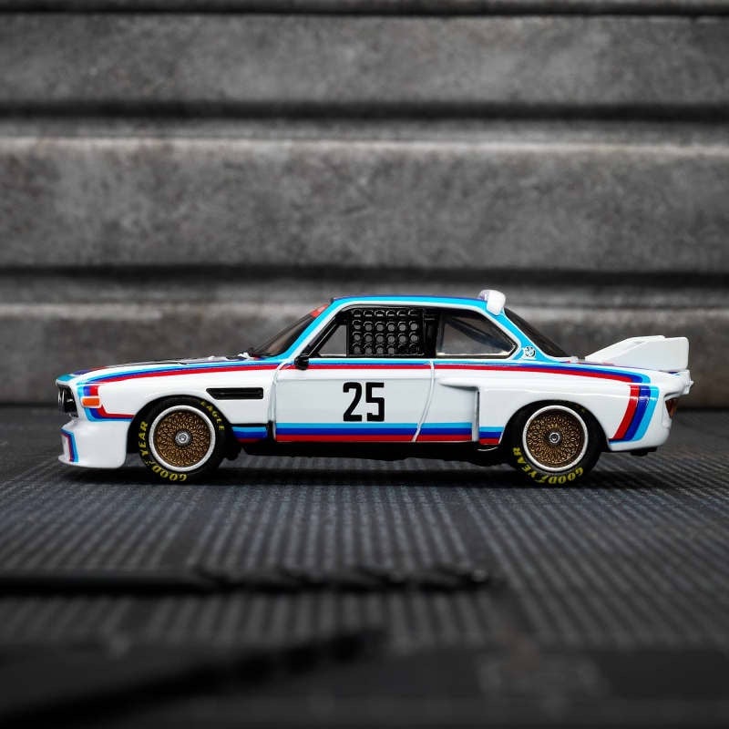 Hot Wheels® Elite 64 BMW 3.0 CSL RACE de 1975 - Compra Internacional