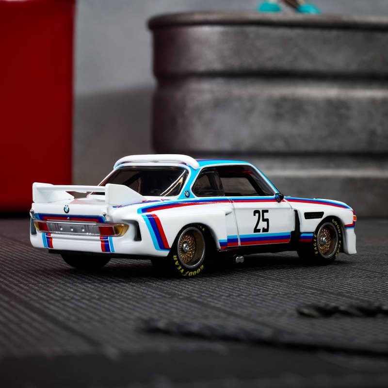 Hot Wheels® Elite 64 BMW 3.0 CSL RACE de 1975 - Compra Internacional