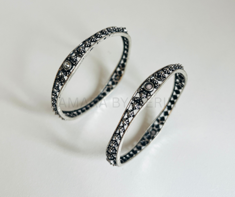 Kids Bangle AM3UBF26