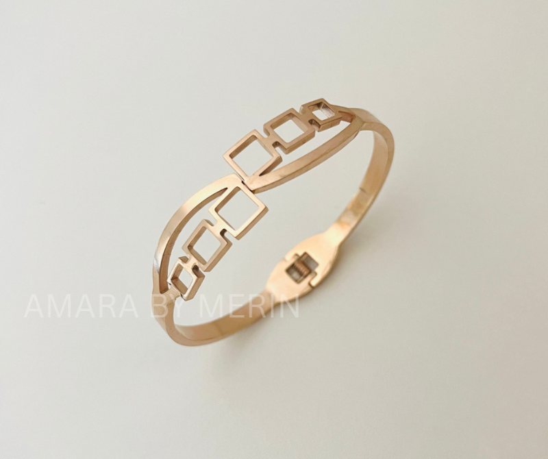 Cuff Bangle AM3UBF21