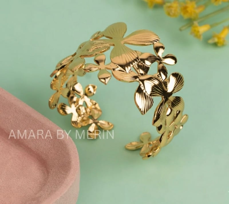 Bangle - B106