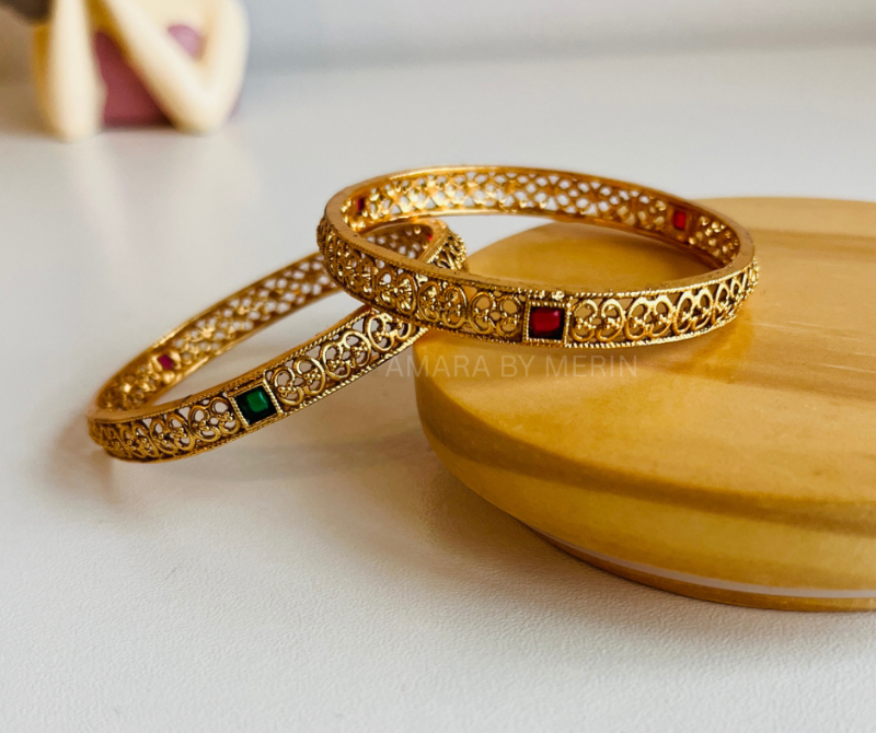 Kids Bangle AM3UBF28