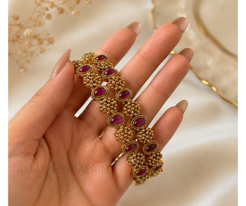 Bangle - B137