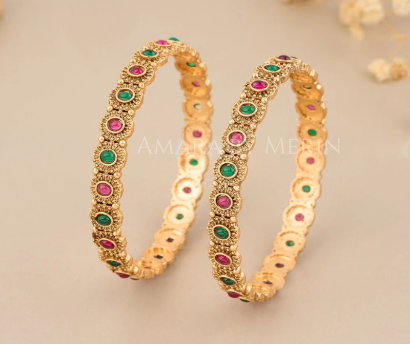 Bangles 1 Pair Green + Ruby AM3UBF1