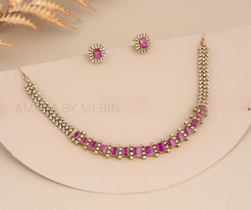 Necklace and Earrings - AMNEC420