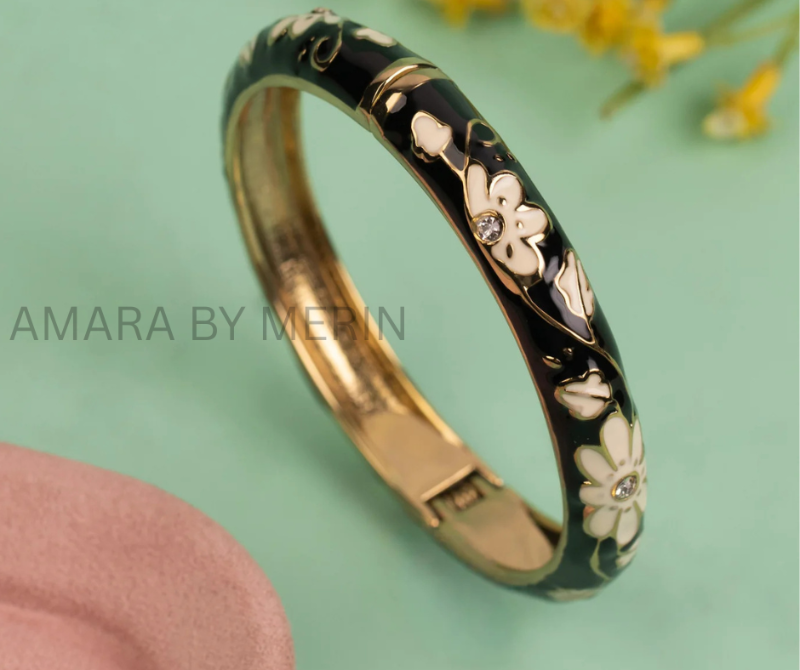 Bangle - B104