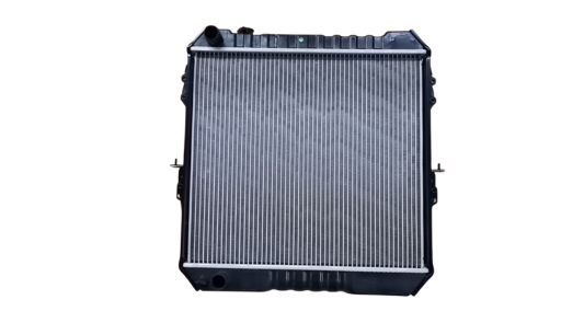 Radiateur 16400-5B500 | Toyota Hilux 2L 1988-1997 / 3L 1988-2004 / 4runner diesel 3L
