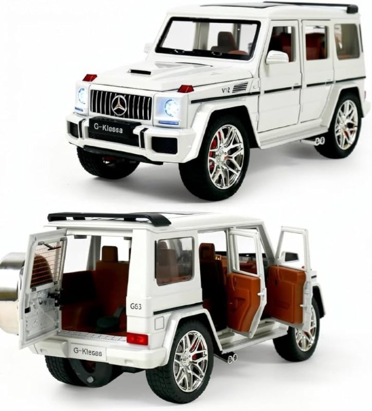 Mercedes RC Off Road 2.4G Remote Car Diecast Mercedes AMG G63 G-Klessa Model Car Open Doors Fast Speed 4WD KT (CZ118E)
