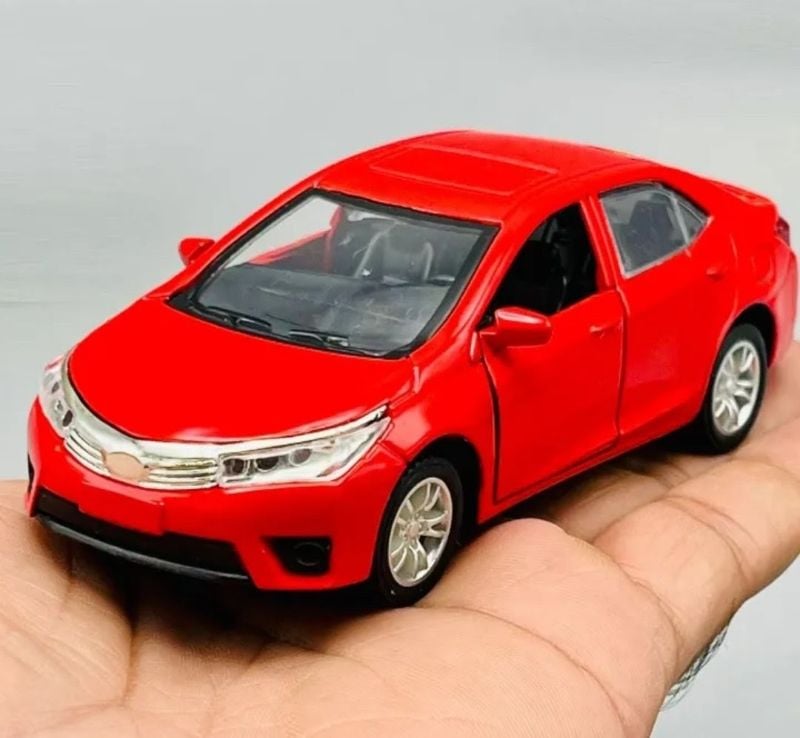 Carolla Grande Diecast 1:36 Gift Toy for kids (COROLLA JS1123)