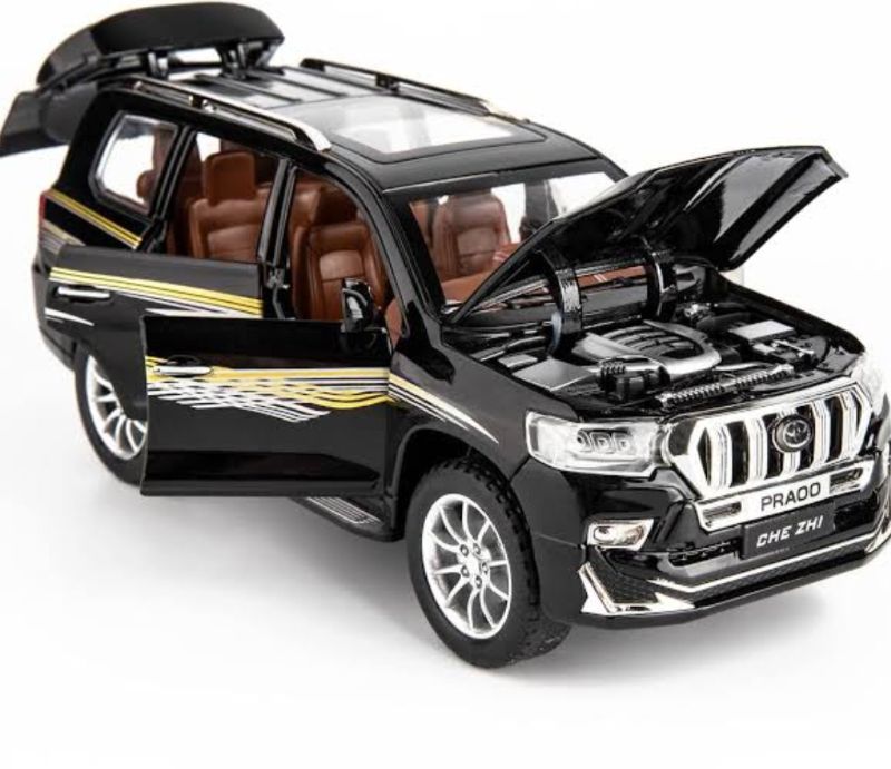 Off Road RC Prado 2.4G Remote Car Diecast Model Car Open Doors Fast Speed 4WD KT (CZ124E)