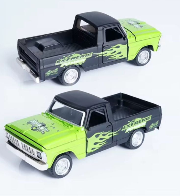 1:32 Scale Modified Beast Classic Ford 1969 F-100 pickup truck Sound light open doors KT (XG879-22)