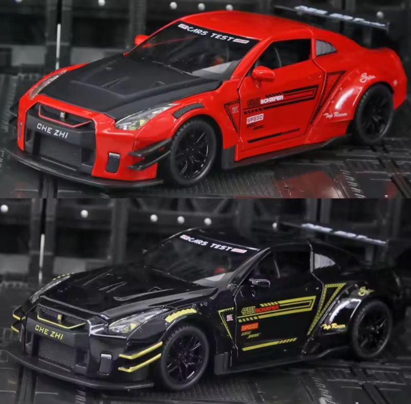 1:24 Nissan GT-R R35 Diecast Model Car toy car open doors (CZ128ADT)