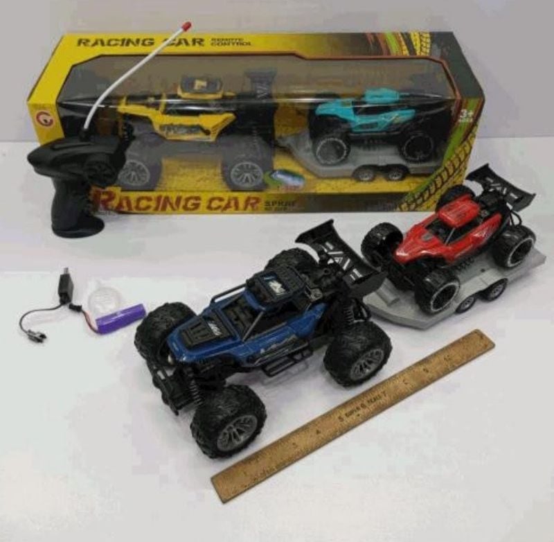 2 remote control (RC) monster truck Off road With spraying features (9633-11A)