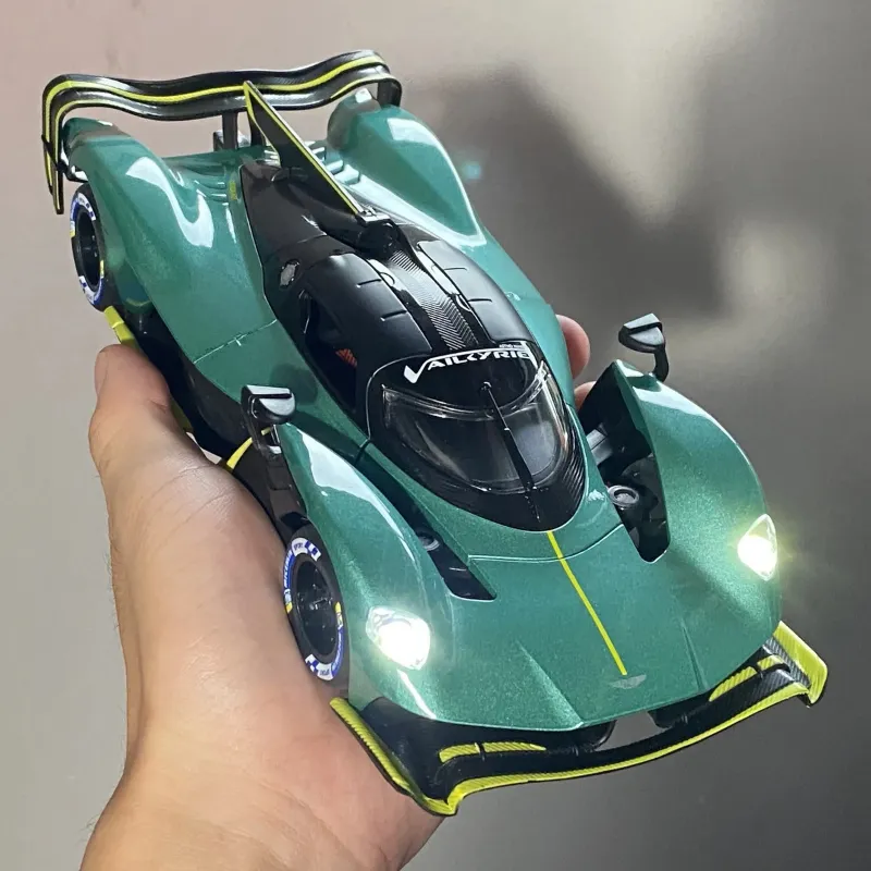 1:24 Aston Martin Valkyrie AMR PRO Supercar Alloy Diecast Model Car Sound Light DK (1900-560)