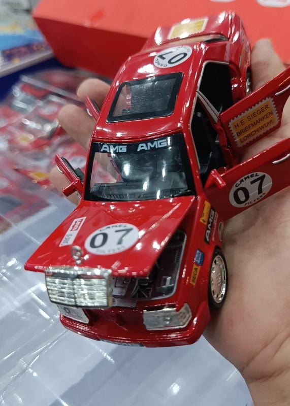 1:32 ModifiednMercedes-Benz S-Class (W140) AMG Diecast Model Car open doors sound light KT HY028EZ