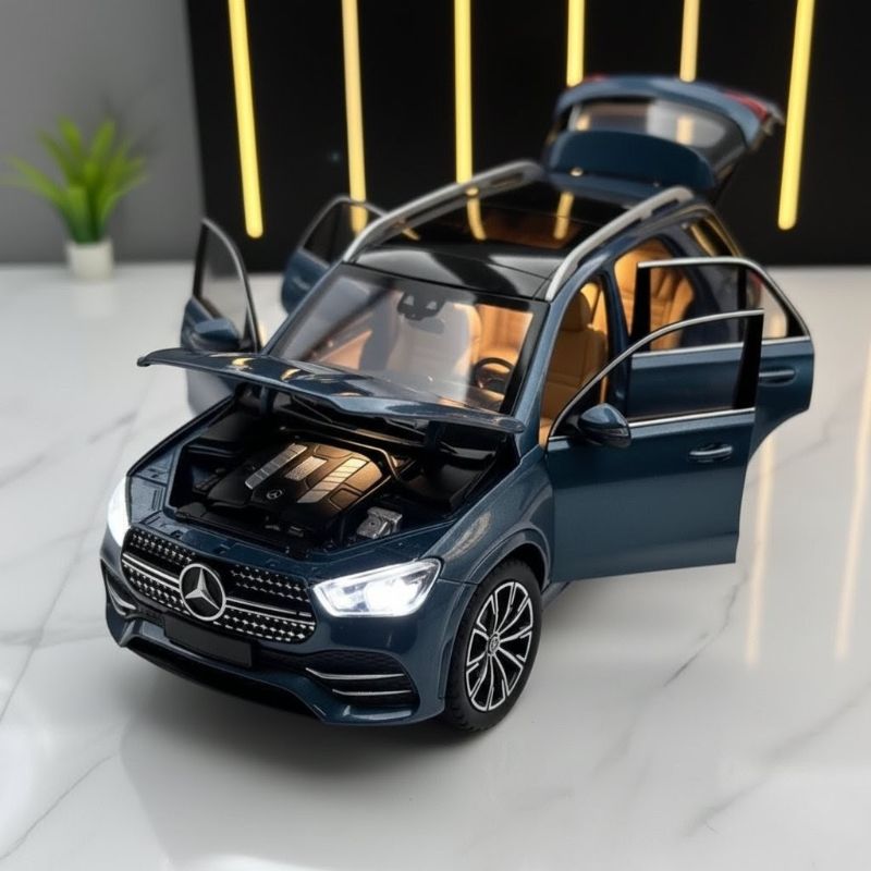 1:24 Scale Die-cast Mercedes-Benz GLE 350 open doors metal toy car (1900-300)