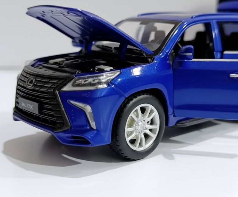 1:28 Lexus LX 570 Diecast model car 7 inch long with base (HY003XEK)