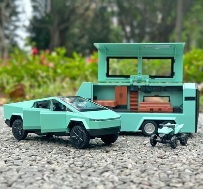 Tesla Cybertruck with a matching camper trailer 1:32 scale Die-cast (B3230)
