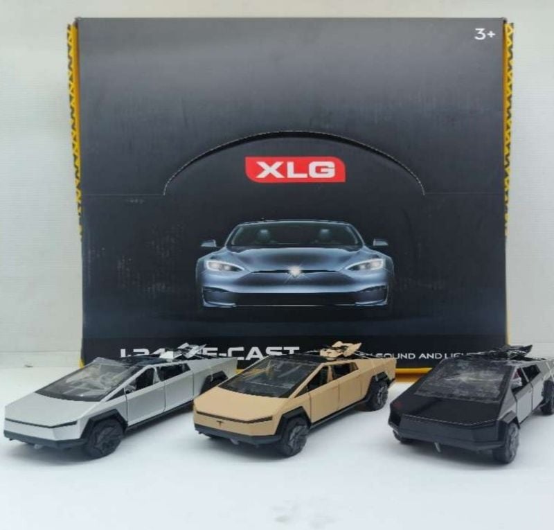 1:28 Tesla Cybertruck with motorcycle Diecast car model (M92313)