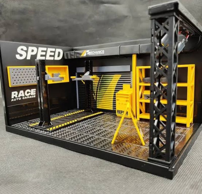 1:24 DIY Repair/Garage Car Shop Model display diorama with light Gift 4 Collector