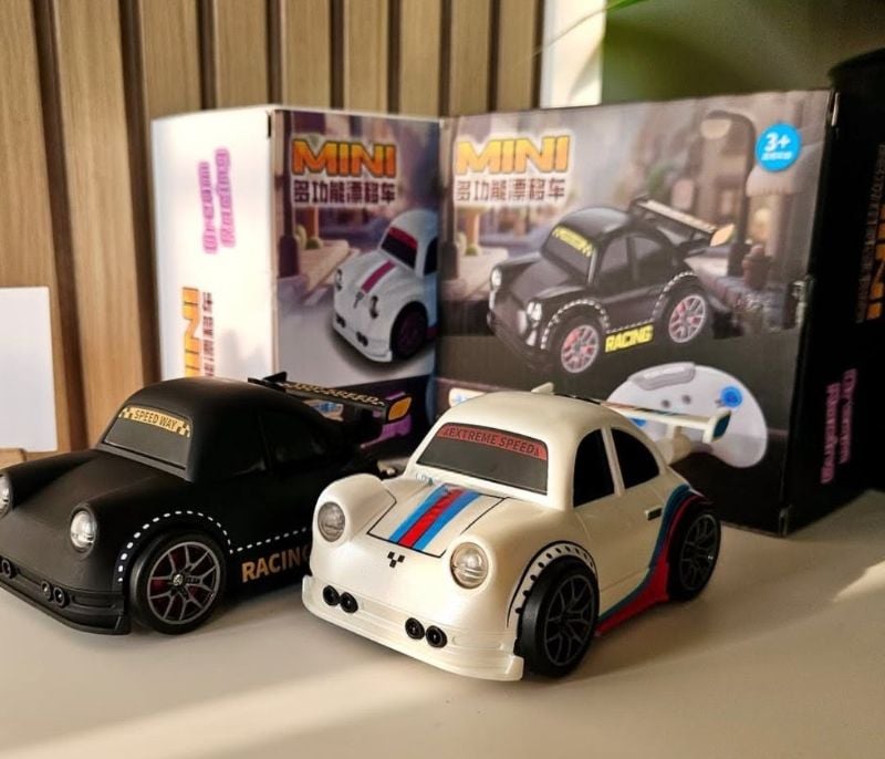 2.4G mini RC smart drift car with lights and sounds, multi-function follow escape mode remote control TM HK-9980