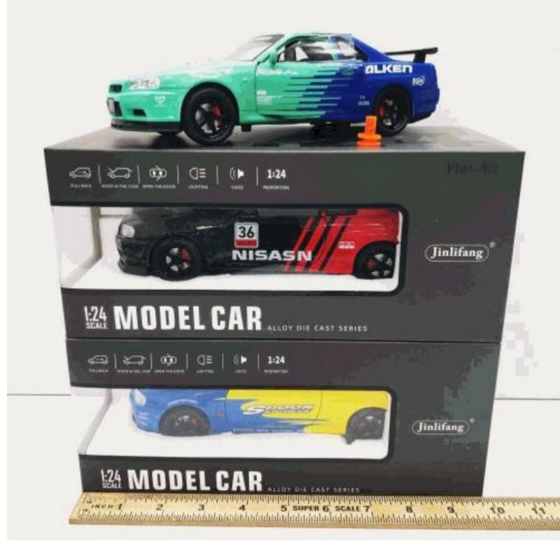 1:24 scale Diecast Nissan Skyline GTR R34 car (1901-412)