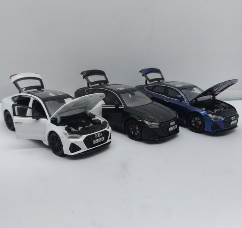 1/24 Audi Rs7 RS 7 Diecast toy car (CZ184A)