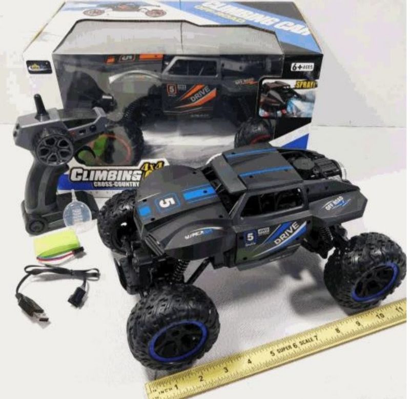 Powerful Drifting Off-Road RC Monster Truck 4WD 1:14 2.4GHz Radio Control (XJD575-88)