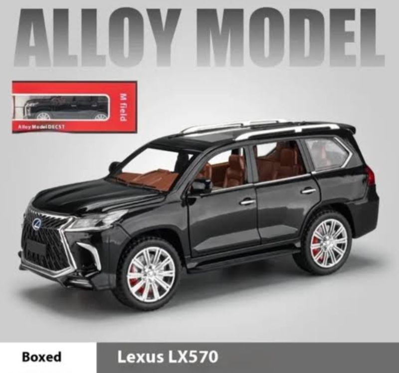 1:24 scale Toyota Lexus 570 diecast model car packaged in box open doors sound light real details collector car model TM