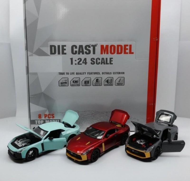 1:24 Diecast Nissan GT-R50 by Italdesign model car toy (DC24242)
