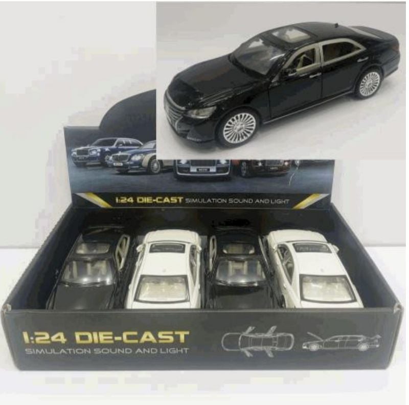 1:24 Toyota Crown Model Car Open Doors sound light toy car (M929L)