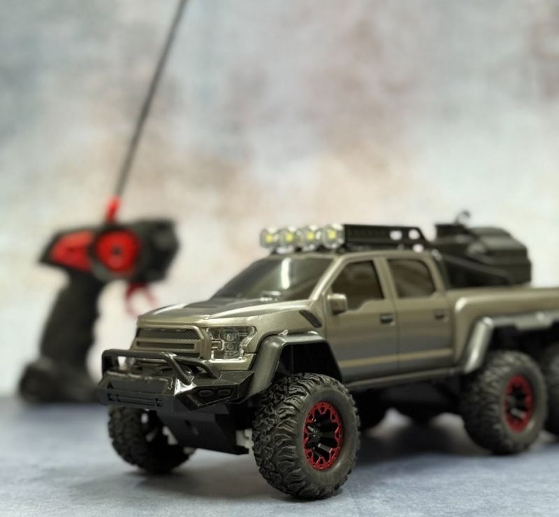 Spray Pickup RC Fort Raptor Big  6 Wheels remote control sound light (700-2)