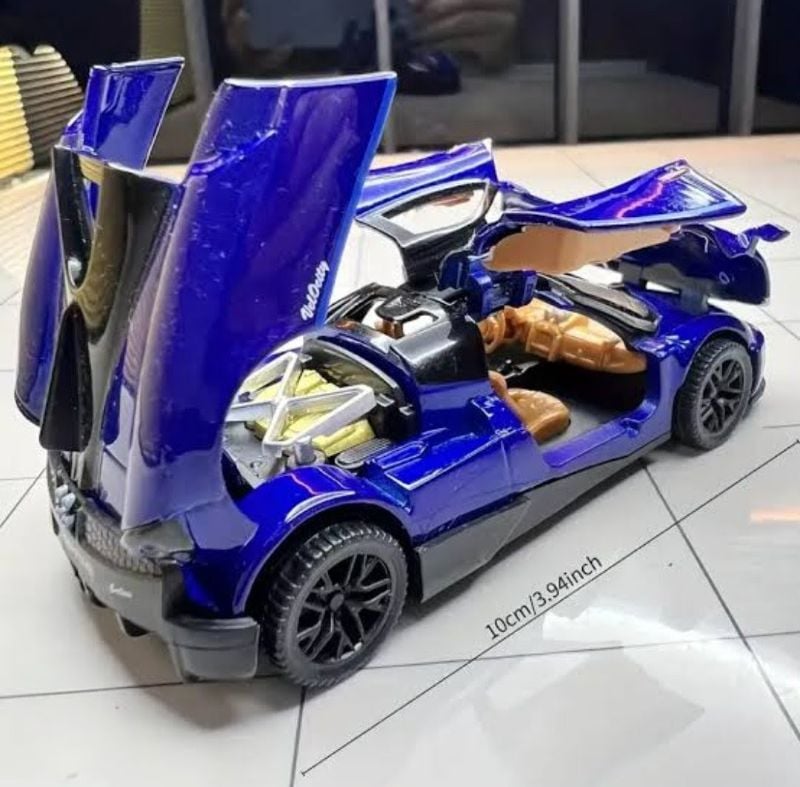 1:43 Scale Diecast Pagani Huayra openable all sides with replaceable parts (M92330-6)