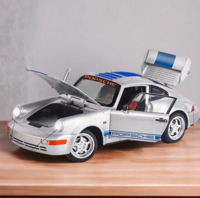 1:24 Classic Porsche 911 (964) Carrera RS diecast model car (K2-29C)
