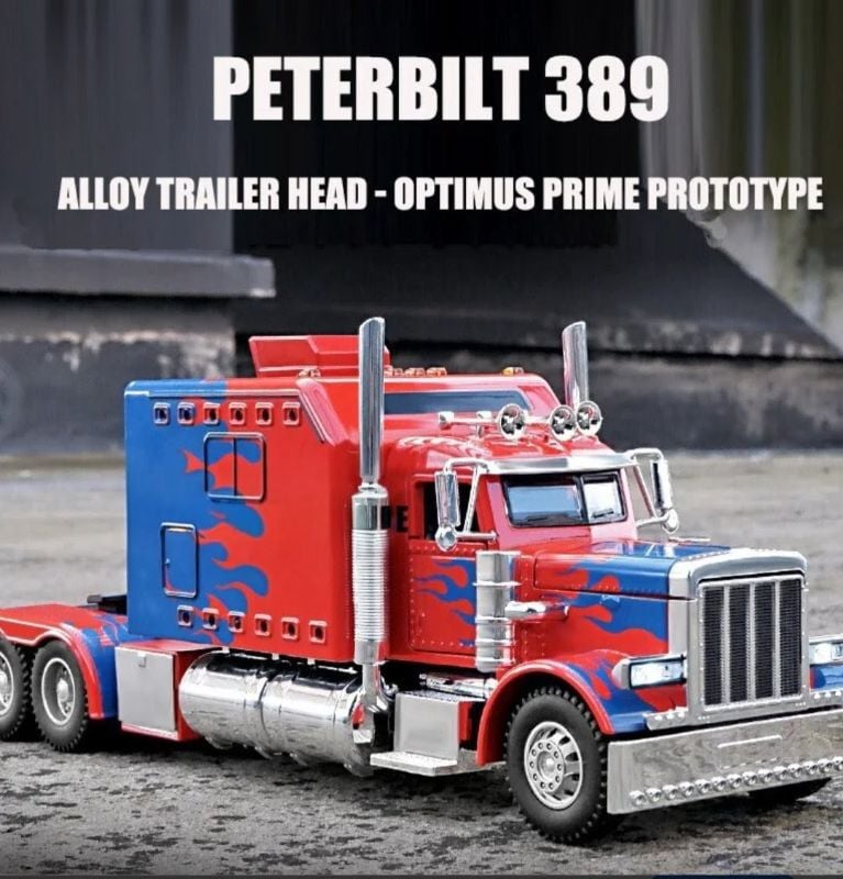 Optimus Prime truck Peterbilt 389 1:24 scale toy truck, walking tractor, die-cast alloy car model, sound and light, vehicle models, interior decoration present 389 KT (K179A20)