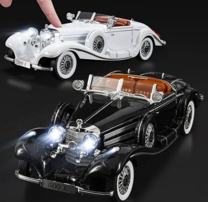 Diecast Classic 1936 Mercedes-Benz 500K 1:24 Spraying car (CZ173AD)