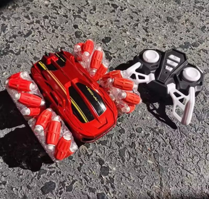 2.4G 4WD Remote Control Car Double-sided with Lights Drift RC Toys Stunt Car Climbing (CX81)