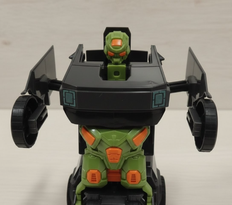 2in1 Remote Control Car, Cyber Truck Transform Robot RC Cars
(GC169-B54)