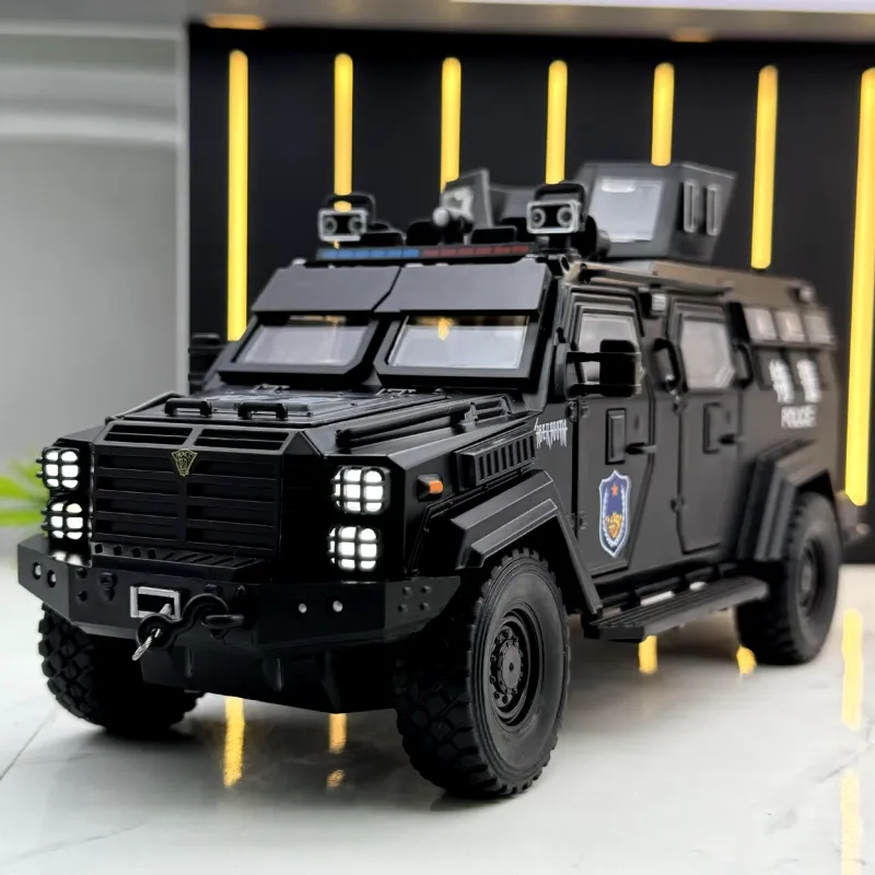 1:24 Diecast Swordtooth Tiger Police armored car (1900-320)