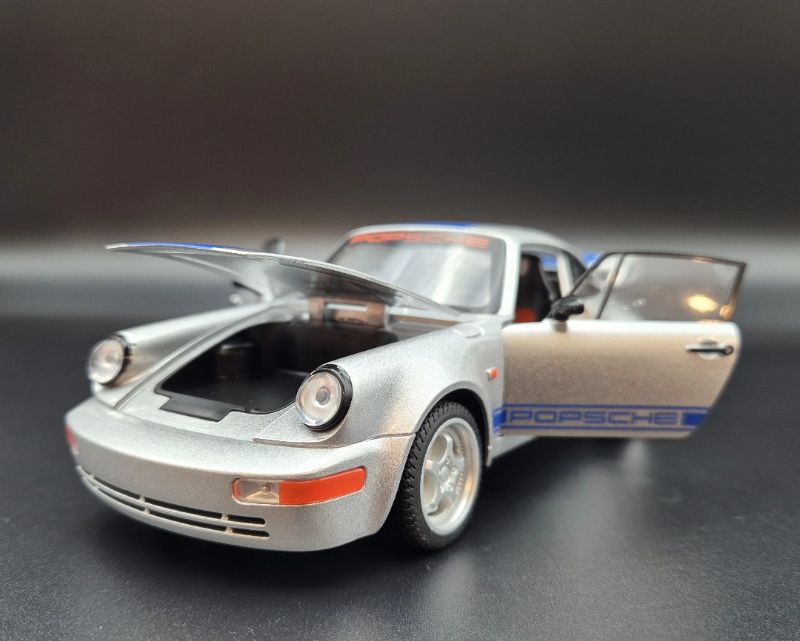 1:24 Classic Porsche 911 (964) Carrera RS diecast model car (K2-29C)