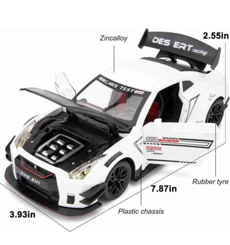 1:24 Nissan GT-R R35 Diecast Model Car toy car open doors (CZ128ADT)