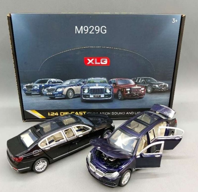 1/24 Diecast BMW 7 Series 760Li luxury car (M929G)