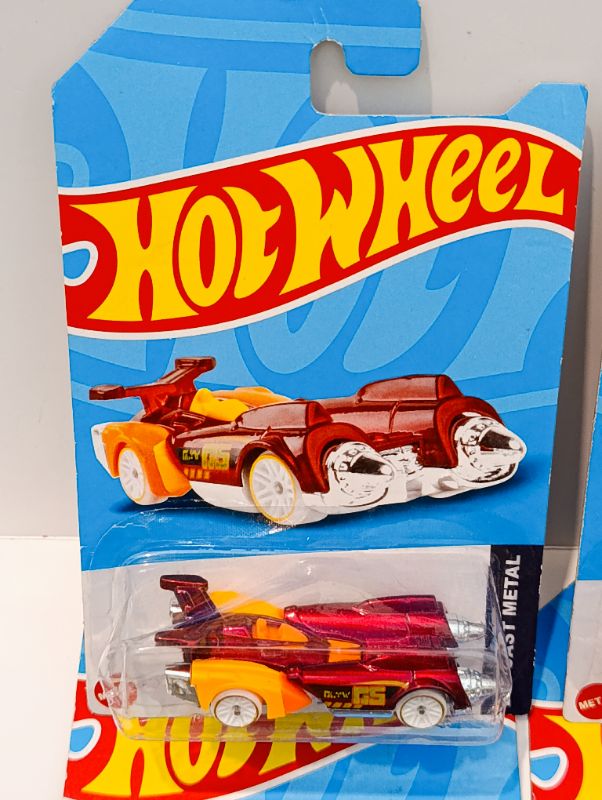1:64 Hot Wheels 4 cars pack diecast for kids
