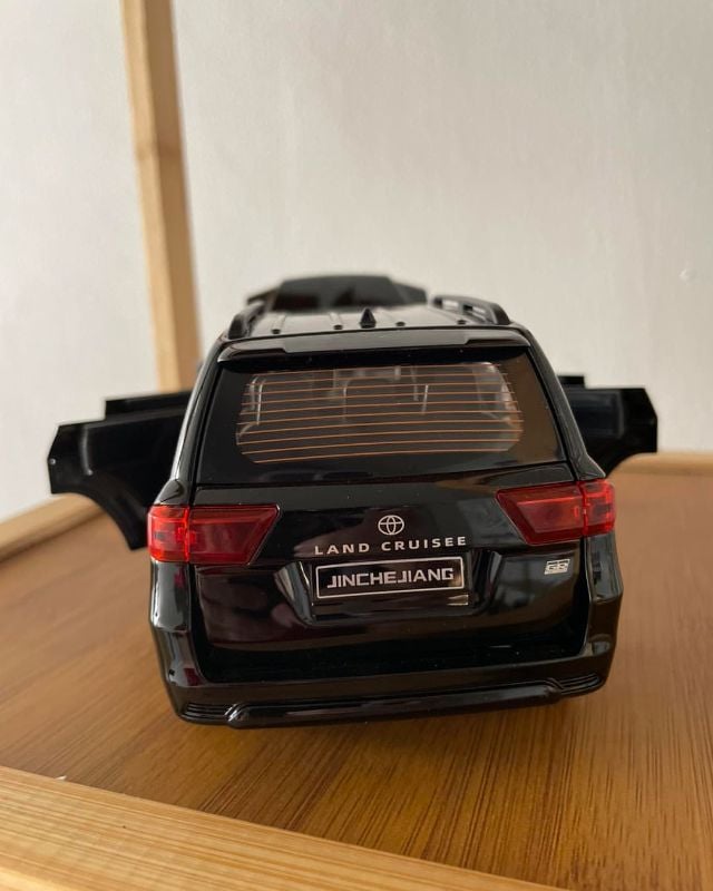 1:24 scale Toyota Land Cruiser LC300 GR Sport Suv 4x4 diecast model opens all sides black colour KT (1901-202)