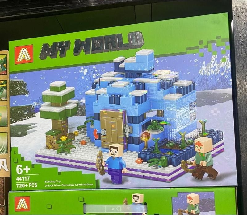 Minecraft My World Winter Building Block Lego Compatible 720+ pieces and Minecraft Figures KT (44117)